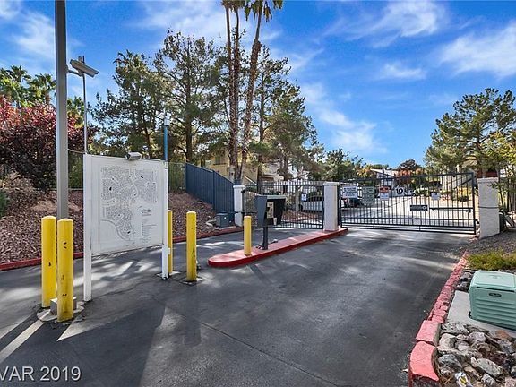 3rd image of 3155 Casey Dr Unit 203