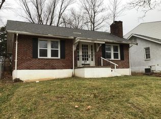 1030 Charleville Ave, Saint Louis, MO 63119