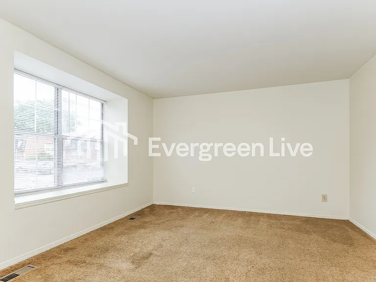 7584 Mount Whitney St — Photo 13