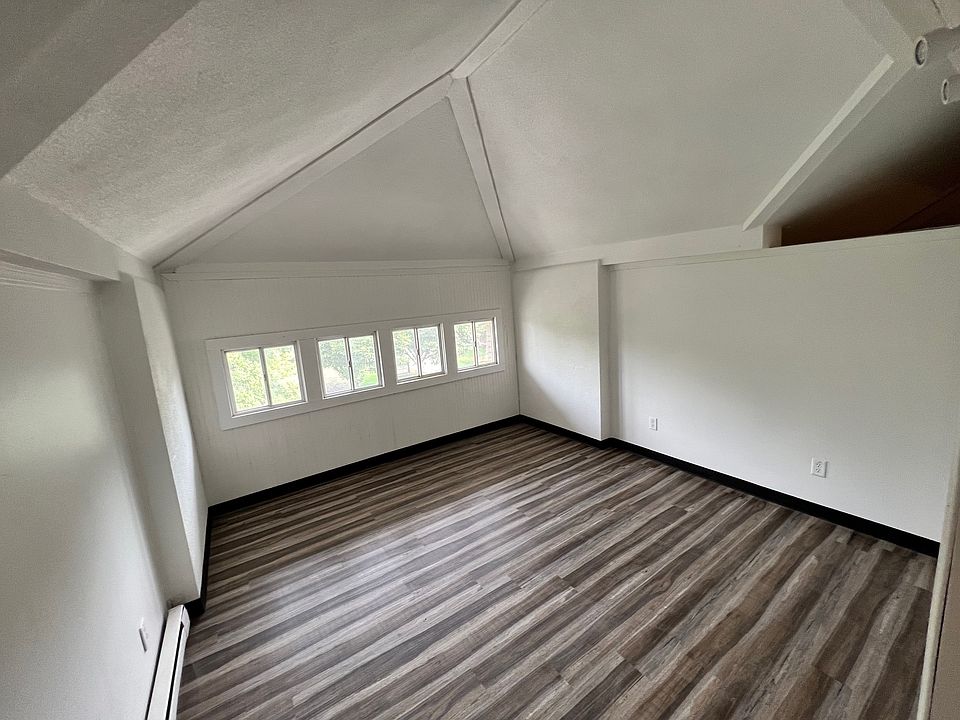 1st image of 431 5th Ave S #11133867