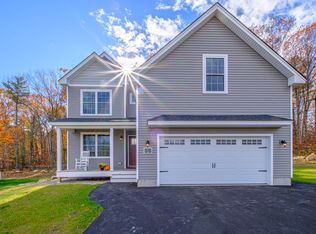 31 Woodbrey Ln, Standish, ME 04084