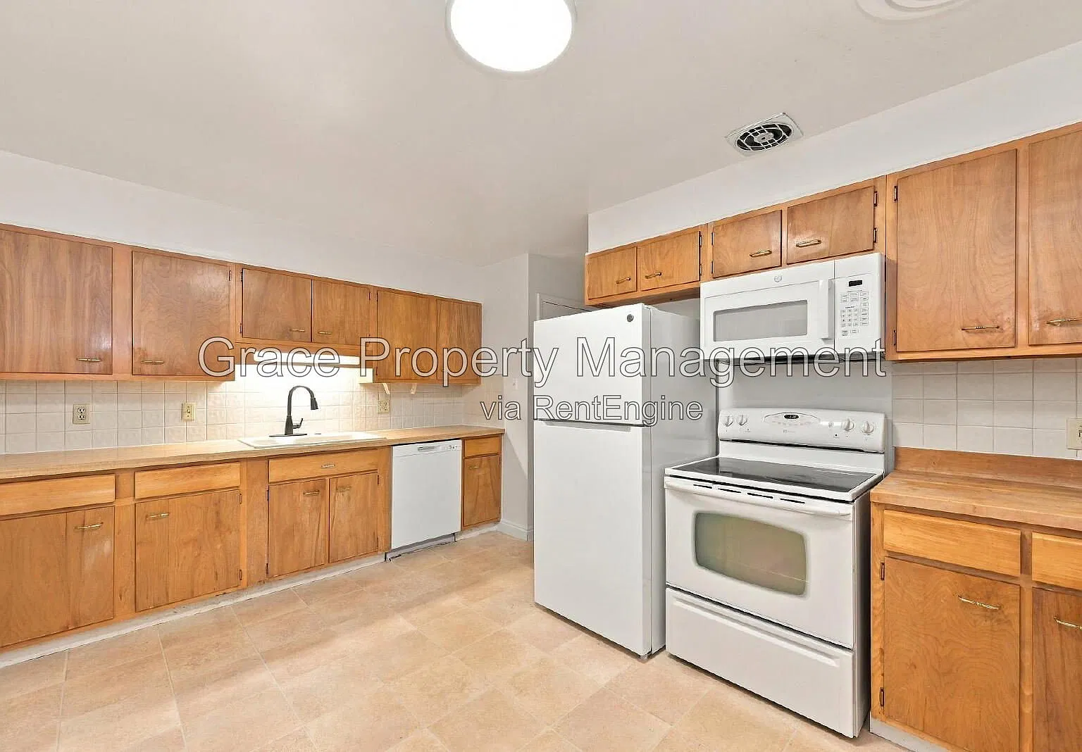 5 bed, 3.0 bath, 2706 sqft, $3,545 — Photo 2