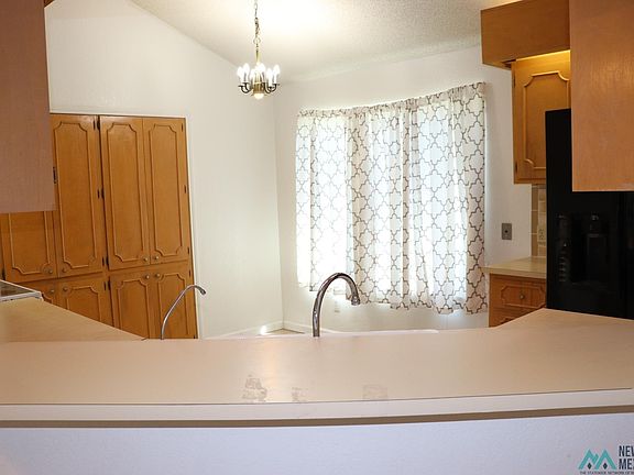 5th image of 806 Merion Dr