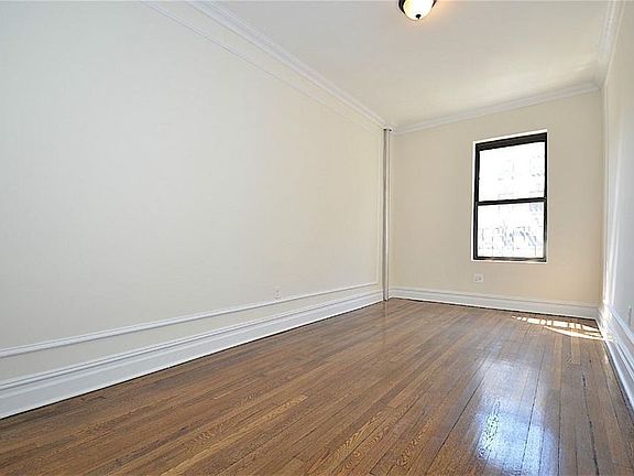 3rd image of 61 Tiemann Pl #36