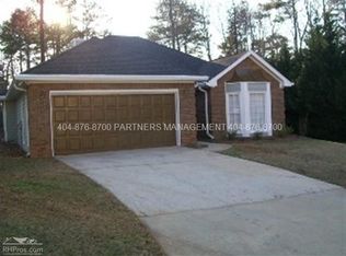1509 Crooked Tree Cir, Stone Mountain, GA 30088