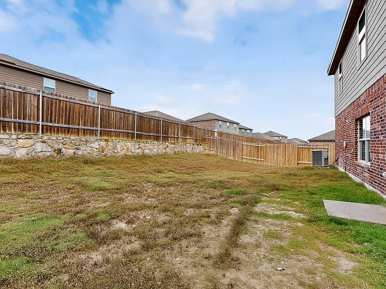 272 Moonstone Way — Photo 40