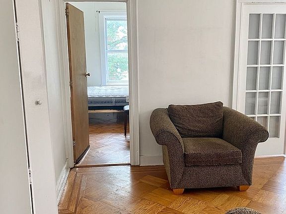 2nd image of 41-10 29th St #2N
