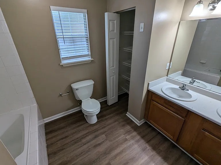 3100 Dunkeld Ct — Photo 15