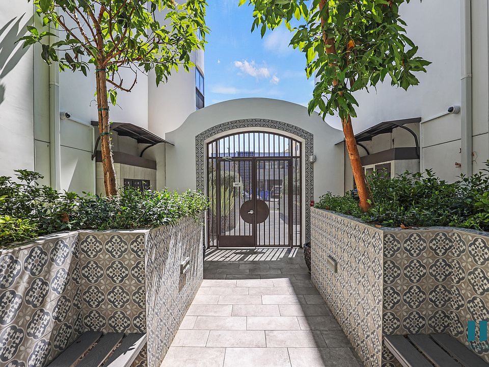 Front Entrance within Courtyard