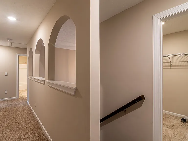 453 Arrowwood Dr — Photo 15