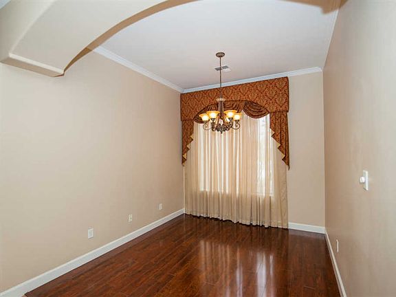 5th image of 3953 S Plowman Dr