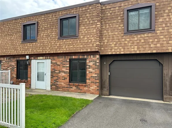 950 Wadsworth Rd #F-4, Medina, OH 44256