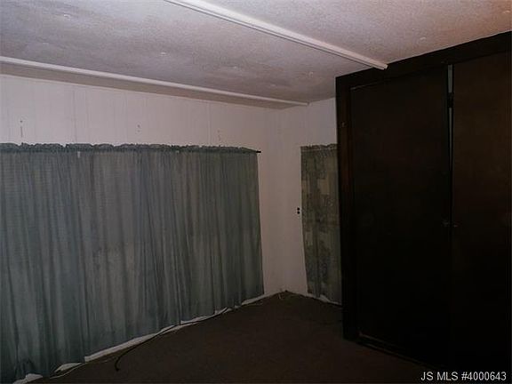 4000643_3
