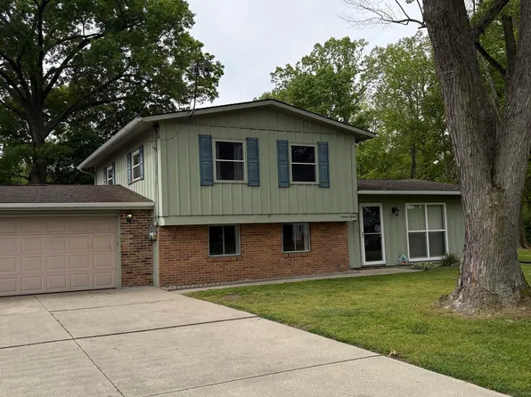 1615 Cedar St, Elkhart, IN 46514