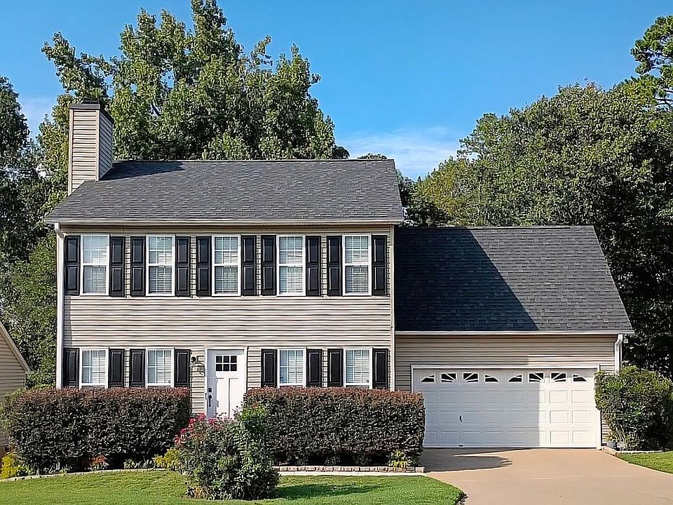 1st image of 341 Riverside Chase Cir