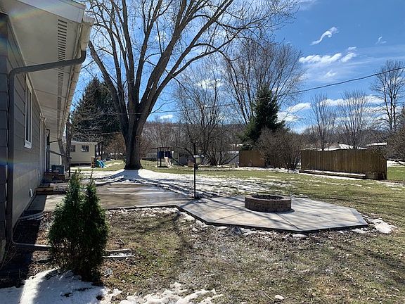 Backyard/Patio/Fire Pit