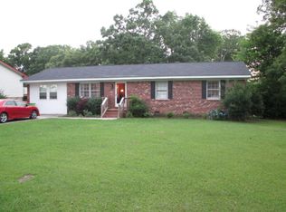101 Azalea Rd, Roanoke Rapids, NC 27870