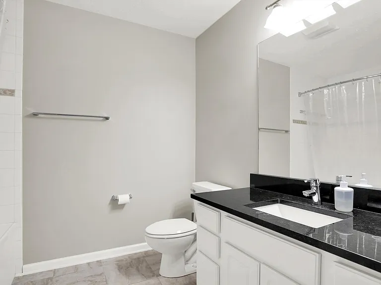 2241 N Scioto St #2 — Photo 23