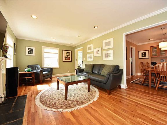 4th image of 15 Park Cir