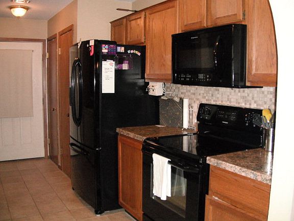 5th image of 1429 Edgewood Cir