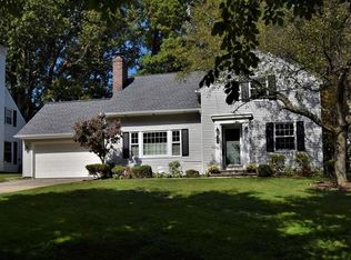 23751 Duffield Rd, Shaker Heights, OH 44122