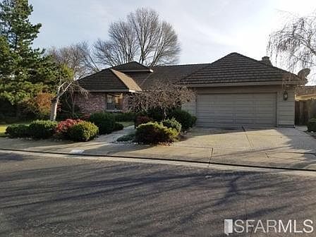 1st image of 2502 Canyon Creek Dr