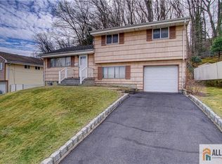 35 Washington Ave, South Amboy, NJ 08879