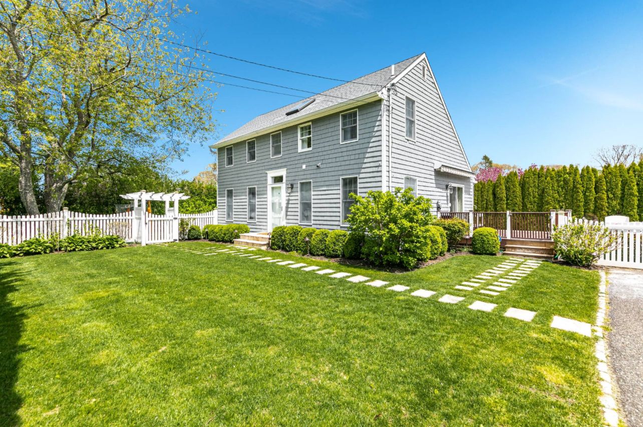 28 Windermere Dr in Sag Harbor Out East