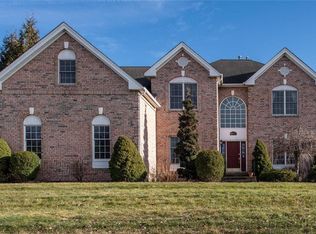 4 Neds Way, Wappingers Falls, NY 12590