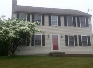 19 Uncas Ave, Franklin, MA 02038