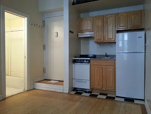 Rented by FirstService Realty (legacy) | media 26