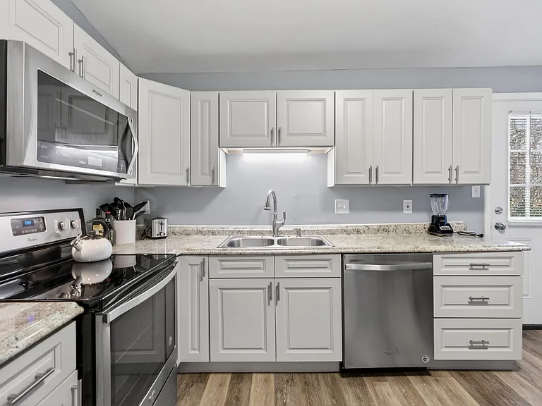 7778 Folk Ave — Photo 18