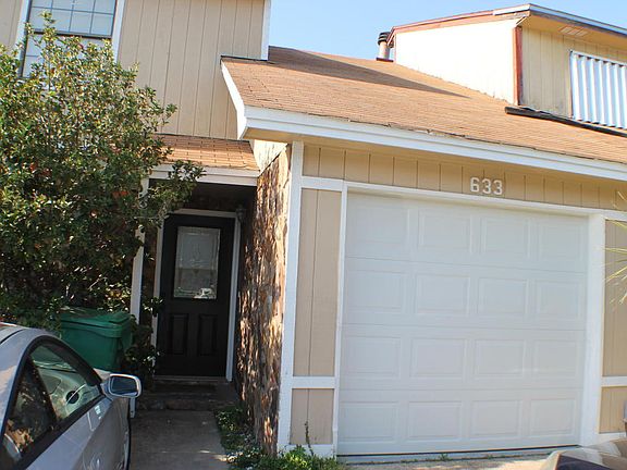 2nd image of 633 Sandalwood Dr