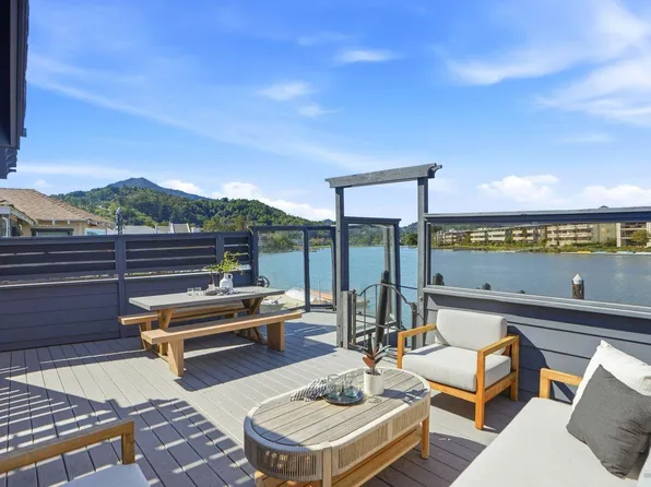 21 Boardwalk One, Larkspur, CA 94939