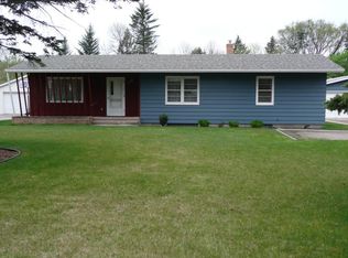 3004 Belmont Rd, Grand Forks, ND 58201