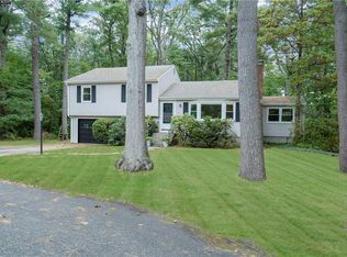 10 Ellis St, Barrington, RI 02806