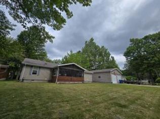 6709 E Houghton Lake Dr APT C, Houghton Lake, MI 48629