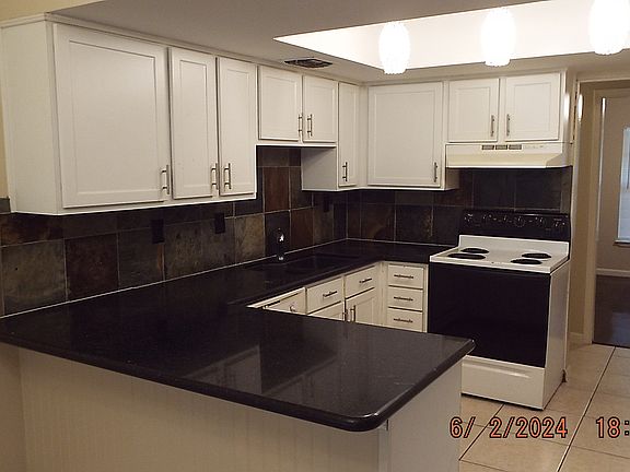 5th image of 6770 Country Field Dr