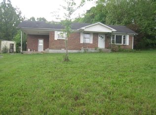 1910 Fairfield Rd, Westmoreland, TN 37186