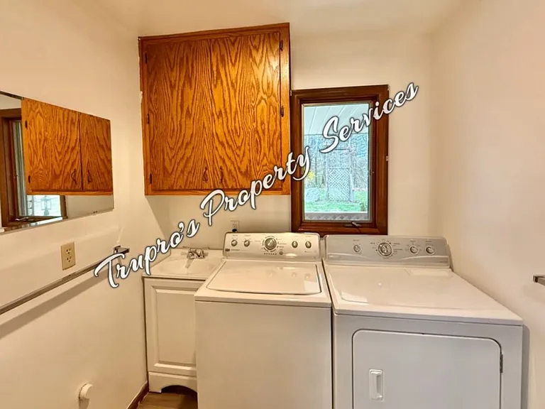 2715 E Shawnee Rd — Photo 34