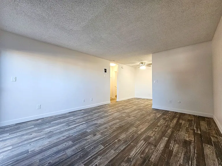 Greentree Apartments — Photo 13