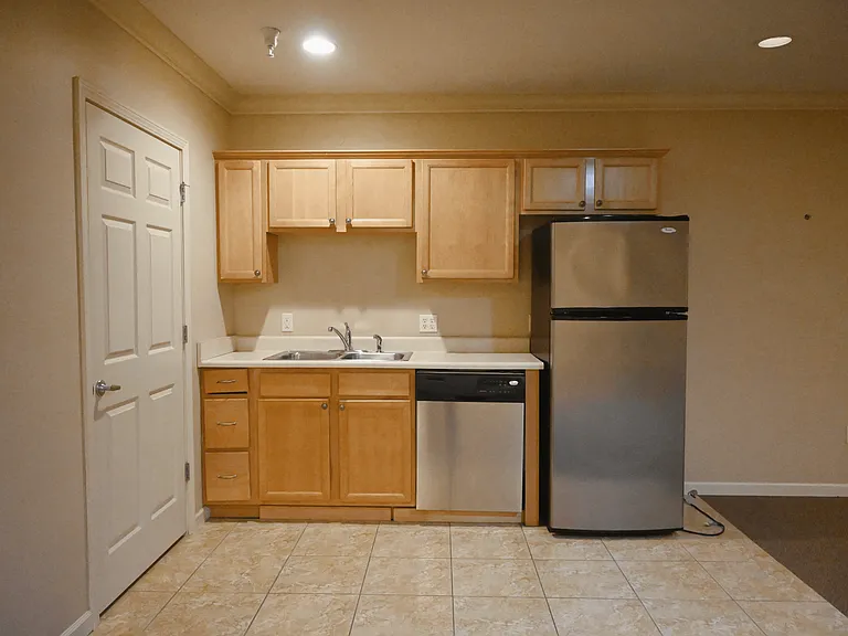13122 N St — Photo 11