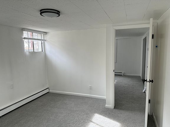 5th image of 207 Orchard Ln
