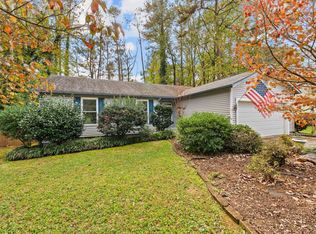 1009 Whetstone Ct, Raleigh, NC 27615