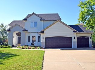 646 Waterview Cv, Eagan, MN 55123