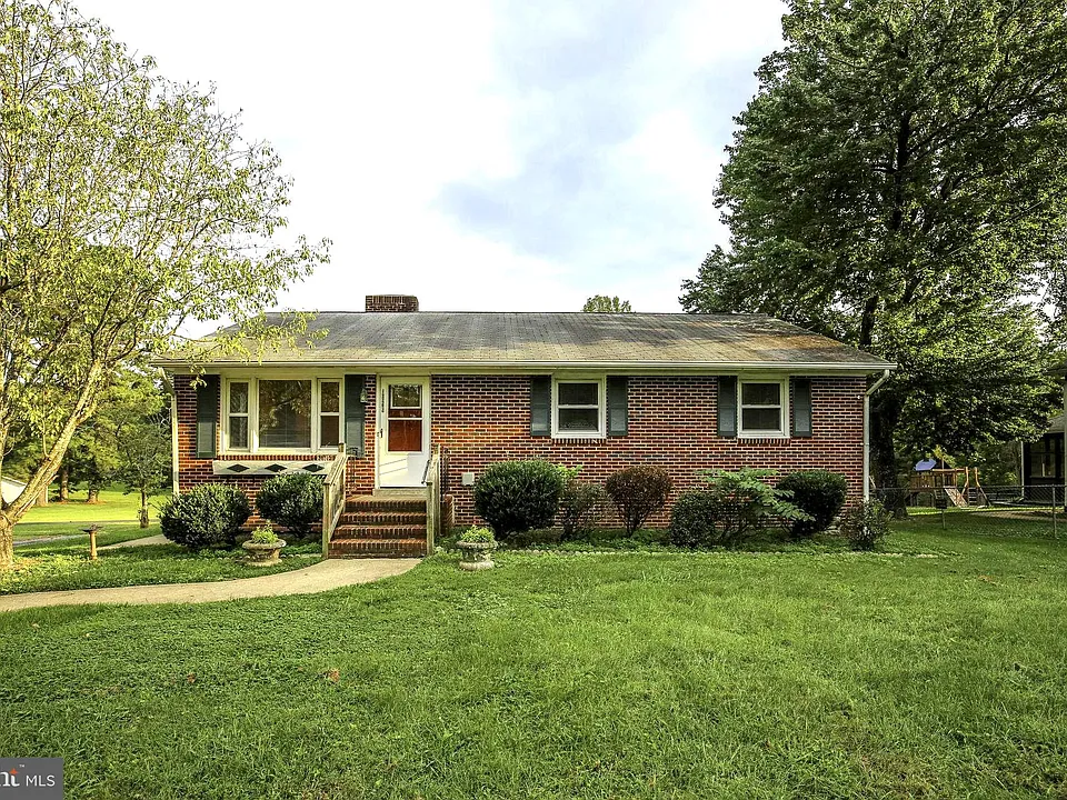 10939 Catharpin Rd