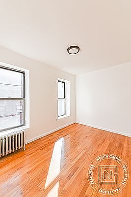 5th image of 371 Broome St #16A