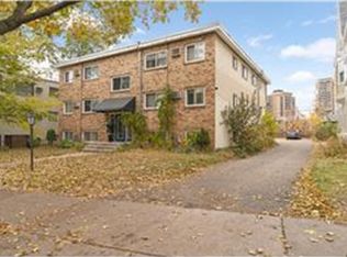 440 Ridgewood Ave #104, Minneapolis, MN 55408