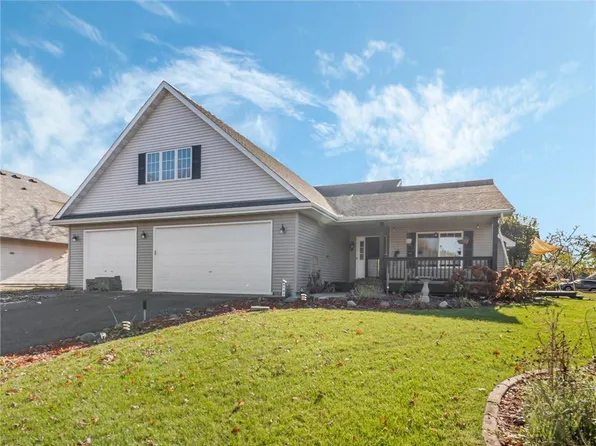 6147 Goodview Trl N, Hugo, MN 55038