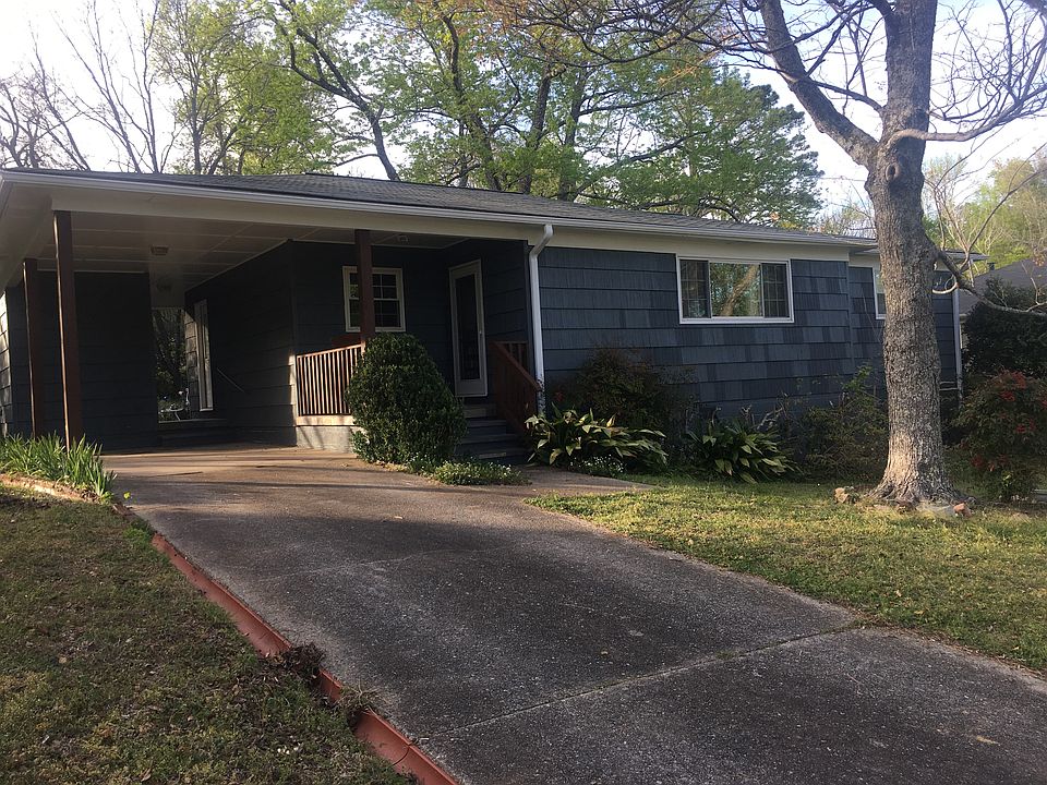 2nd image of 708 Bluff Park Rd